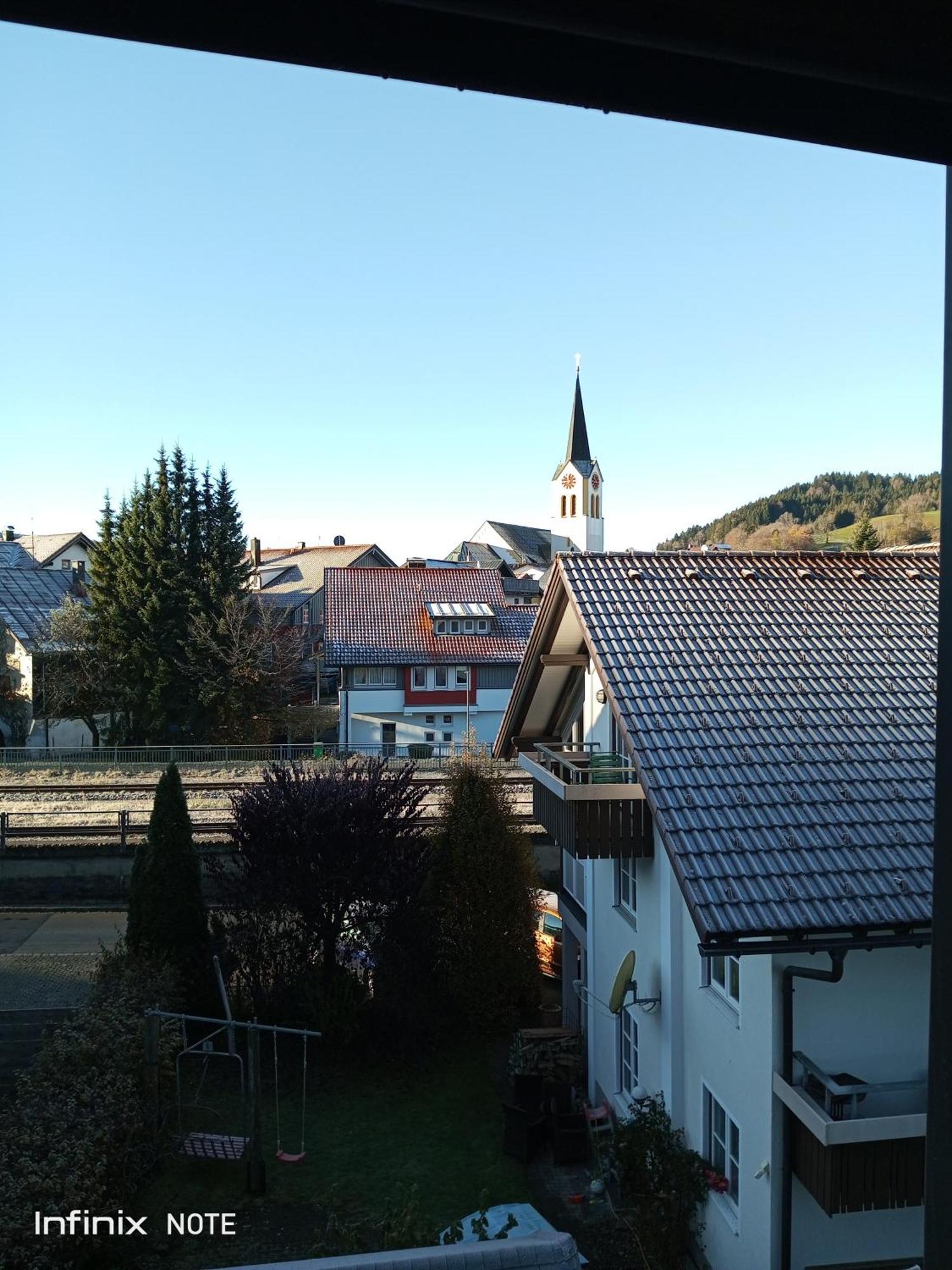 Allgaeu Vibes - Fusslaeufige Erreichbarkeit Vom Bahnhof, Mit Aussicht, Wettergeschuetzter Balkon Oberstaufen Exterior foto